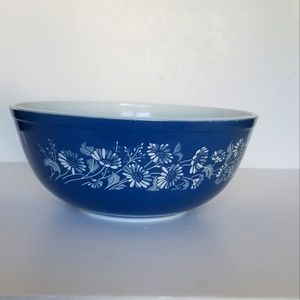 Pyrex 4l bowl..404